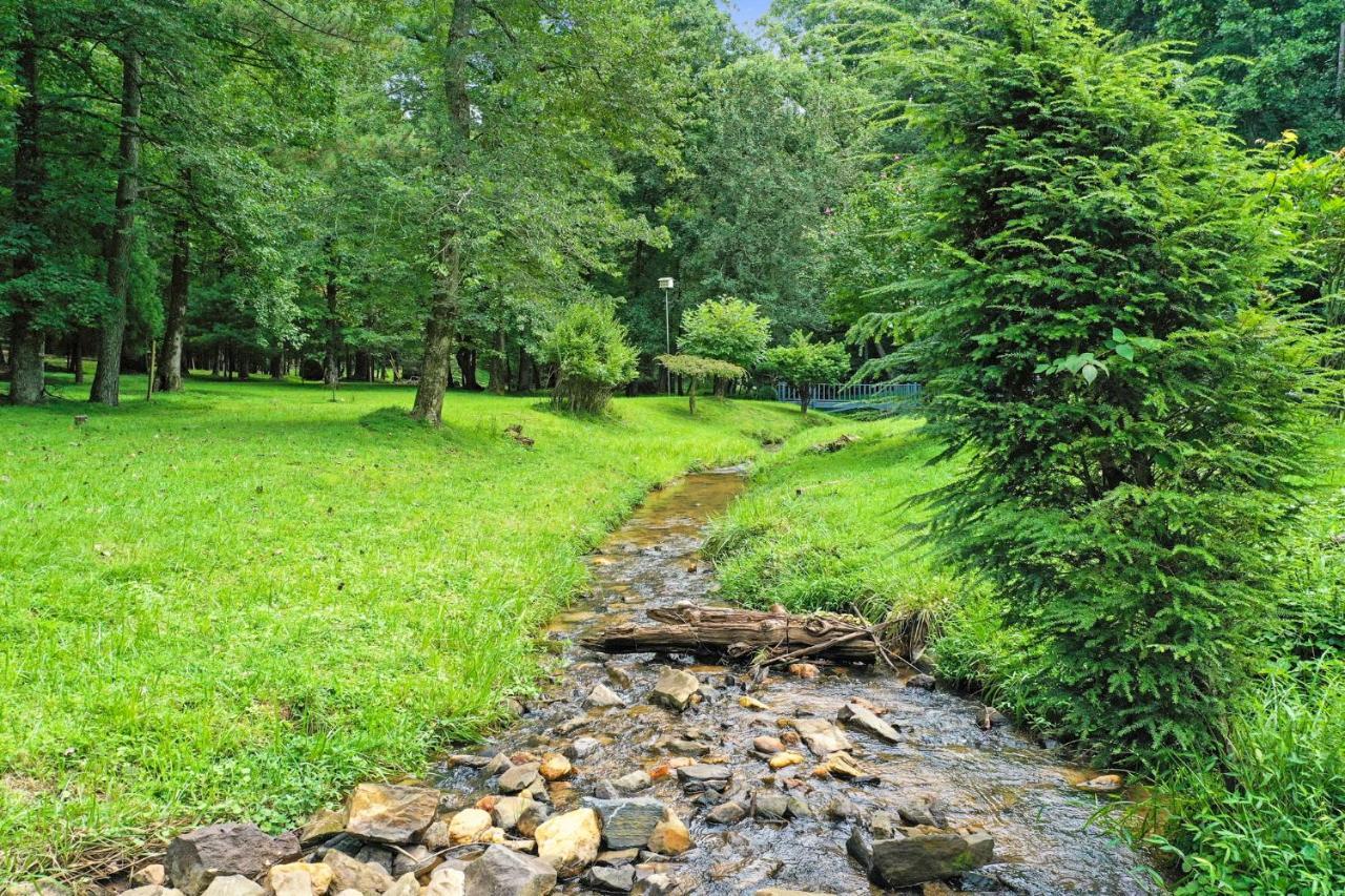 2 Separate Cabins Along A Peaceful Creek With Resort Amenities Ellijay Exterior photo