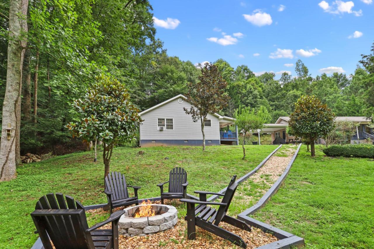 2 Separate Cabins Along A Peaceful Creek With Resort Amenities Ellijay Exterior photo